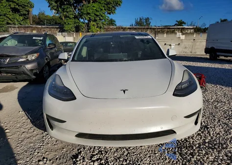 2018 Tesla Model 3 from USA, damaged, VIN 5YJ3E1EA3JF076076